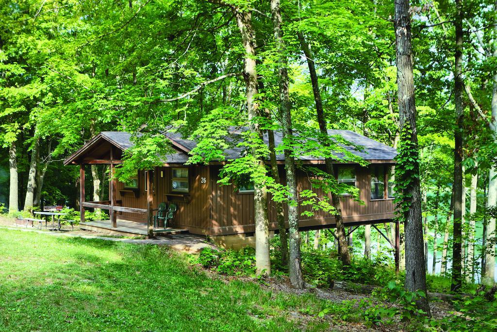 Burr Oak Lodge And Conference Center Glouster Pokoj fotografie